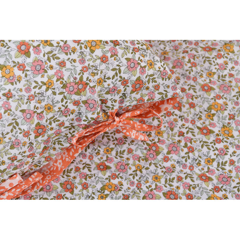Quinlynn Polyester Floral Duvet Cover Set with Pillowcases, Orange, King Duvet Cover + 2 Standard Pillowcases
