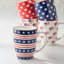 Ensemble de grandes tasses en porcelaine à motif patiné Patriotic