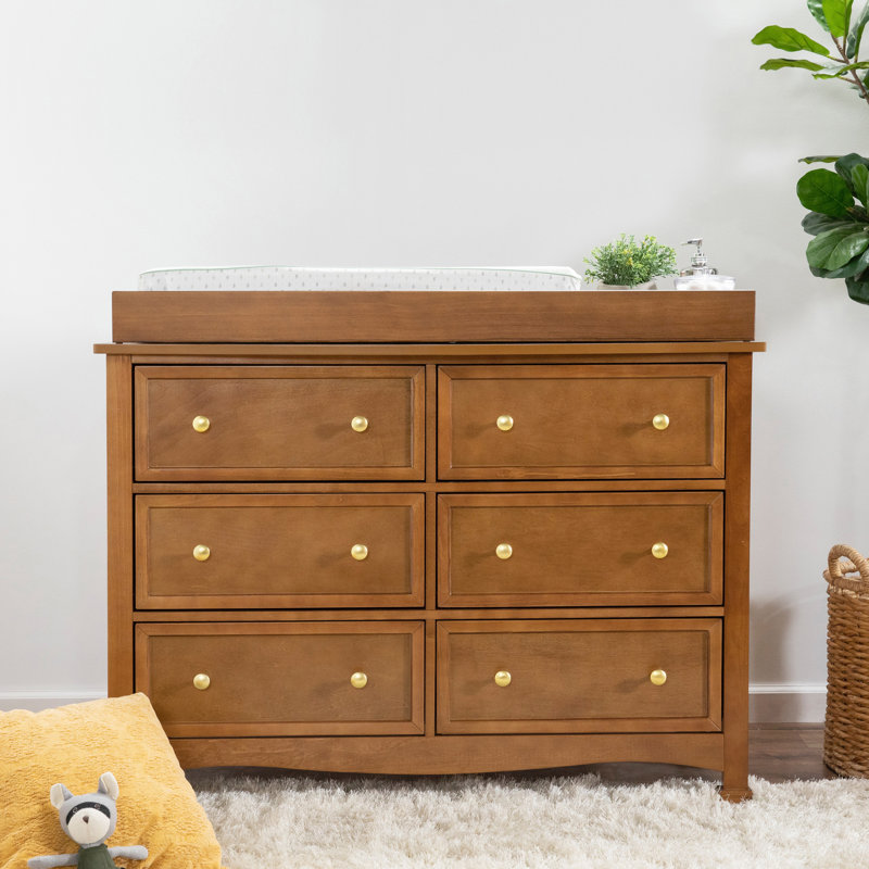 Ensemble de chambre de bébé standard convertible Kalani, Châtaignier