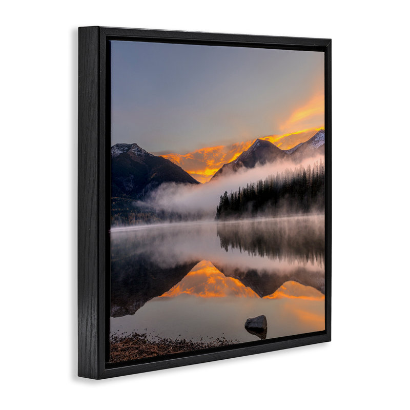 «Orange Sunset Lake Reflection» par Danita Delimont, Cadre flottant noir de jais, H 25 po x l 25 po