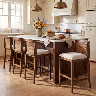 Tabouret à hauteur de comptoir moderne en bois d'hévéa de 26,77 po avec dossier en rotin et siège en tissu pour îlot de cuisine et bar domestique Alden