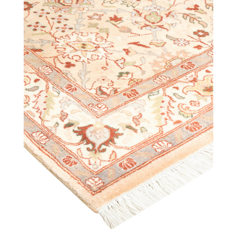 Handmade Ivory Wool Rectangular Area Rug 4'1" x 6'5"