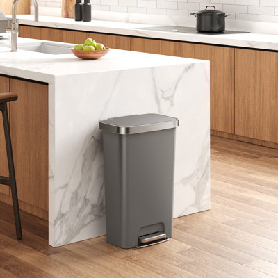 Poubelle de cuisine en plastique 45L / 11,9 gallons Hana