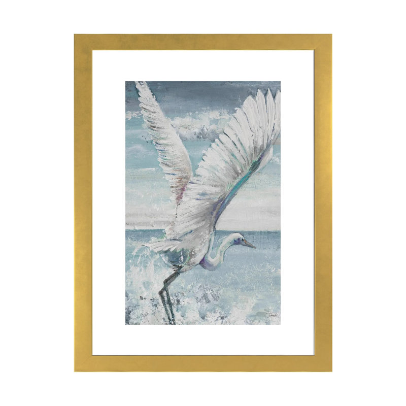 Grande aigrette en vol par Patricia Pinto - reproduction d'art, H 24 po x l 32 po x P 1 po, Papier encadré doré, Blanc