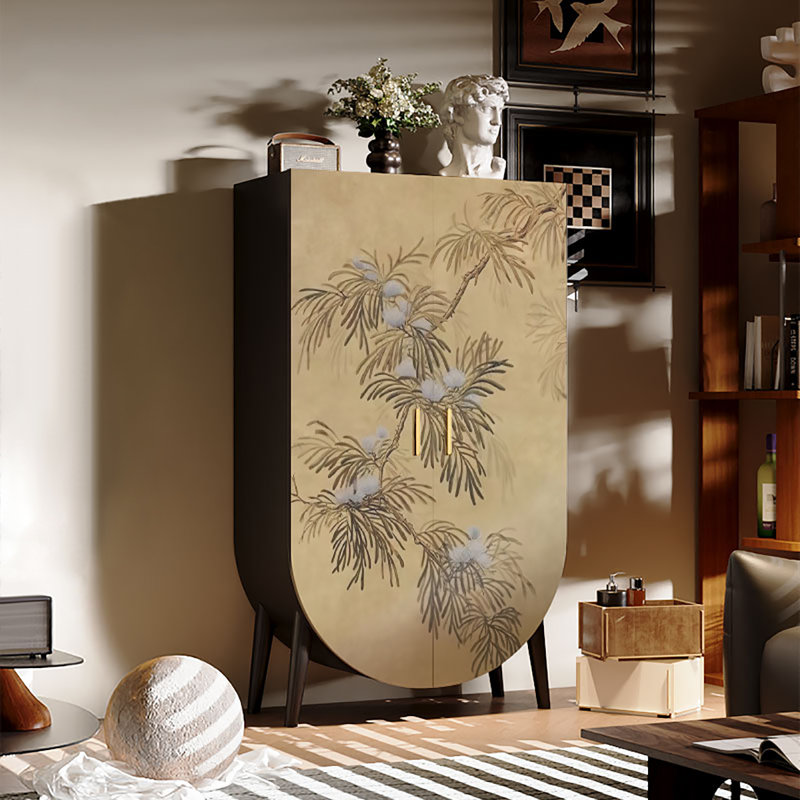 Armoire décorative de style français