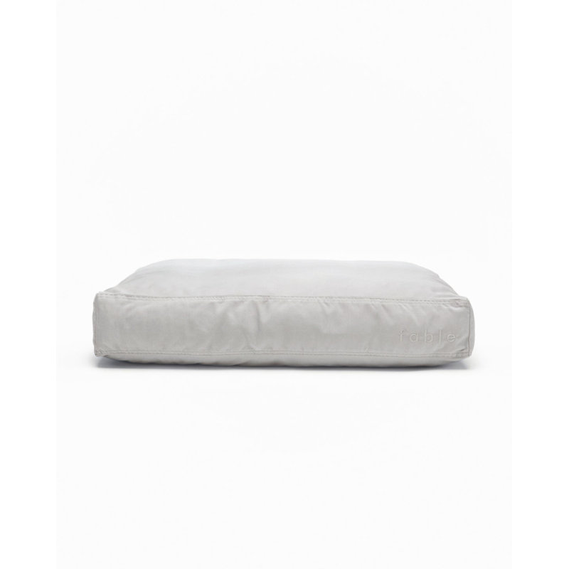 Coussin Signature / lit classique, Petit (l 18 po x P 24 po x H 4 po), Gris minéral