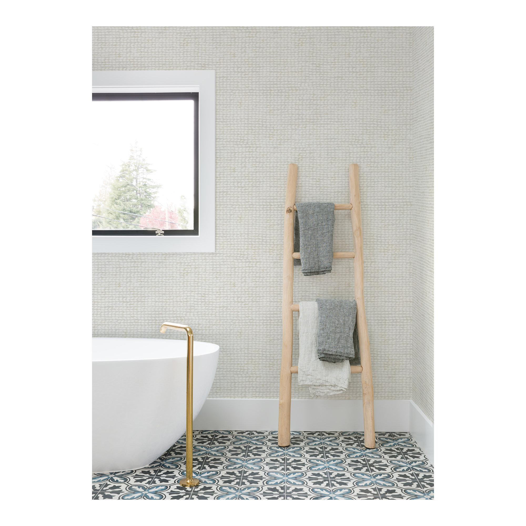 Dorinne Wallpaper, Cream