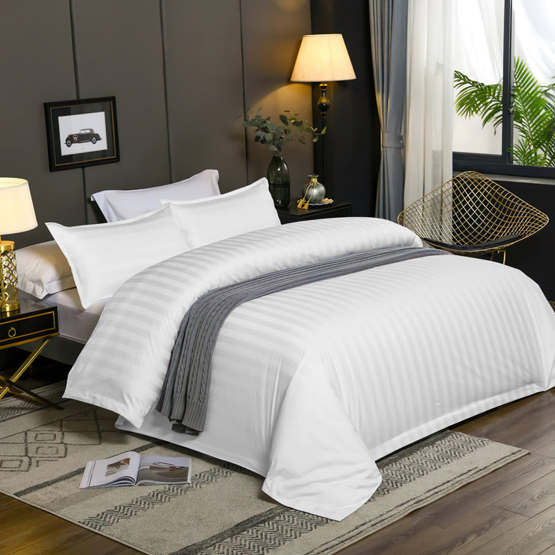 Microfibre 250 Thread Count Reversible Stripe Duvet Cover set for rooms, Double - 2 Standard Pillowcases, White