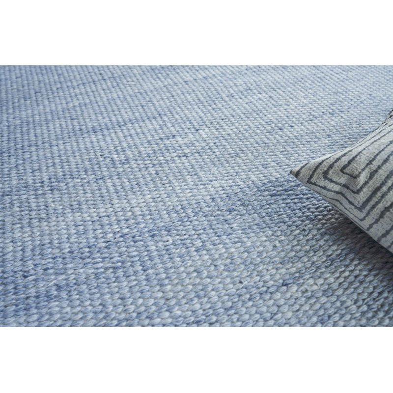 Loro Area Rug in Light Blue, Rectangle 6' x 9'