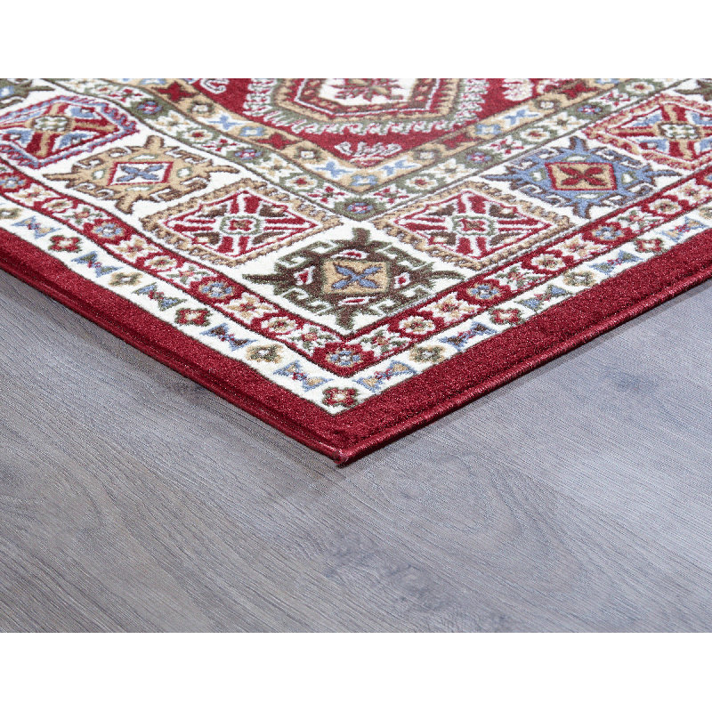 Tapis rouge à motif oriental Wisconsin, Rectangle 2 pi 6 po x 4 pi 9 po