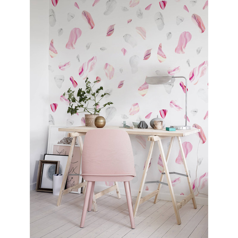 Traft 2.5m x 1.04m Matte Mural, 250 x 250cm