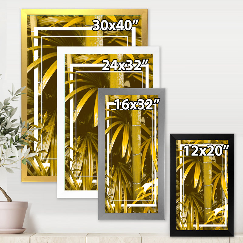 Bambou jaune et feuilles tropicales - Impression sur toile, H 32 po x l 16 po x P 1 po, Cadre photo blanc