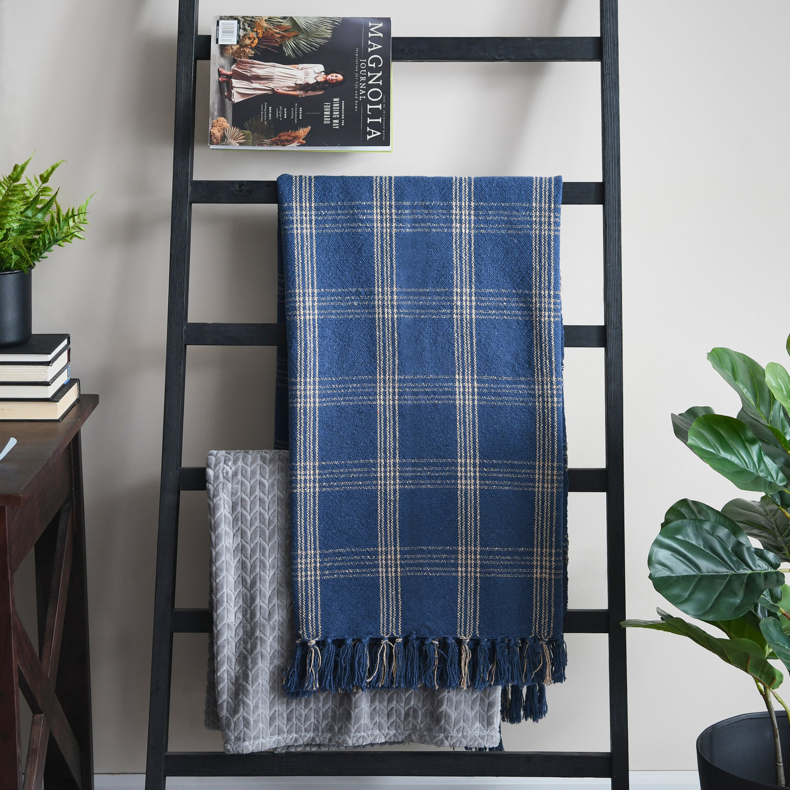 Eura Cotton Throw Blanket, Blue