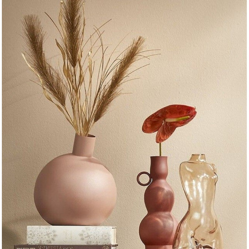 Vase Samosa Blanc cassé-ST, H 9,45 po x l 4,15 po x P 4,15 po, Blanc cassé