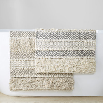 Woven Texture Stripe Bath Rug 20X32"