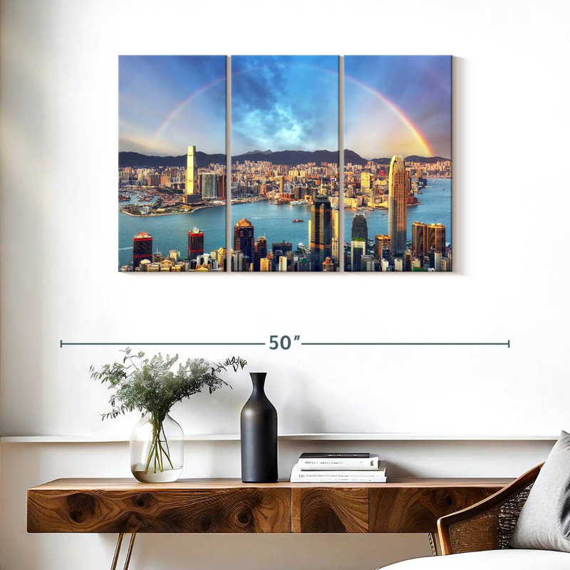 Arc-en-ciel sur Hongkong, H 24 po x l 38 po
