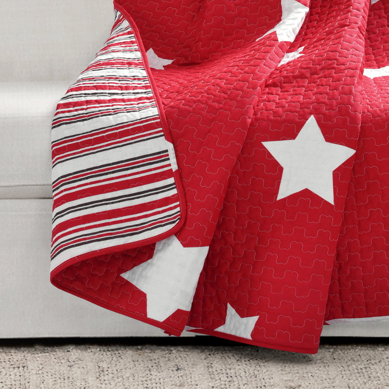 Red and White Cotton Reversible Star Throw Blanket