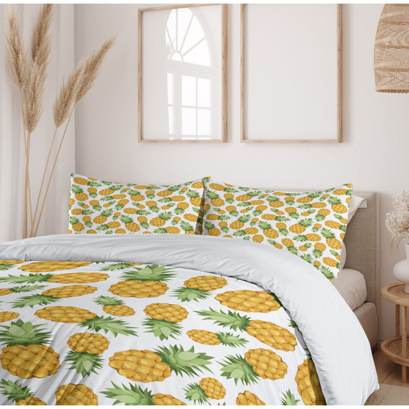 Yellow and White Pineapple Queen Duvet Cover Set with Zipper Closure