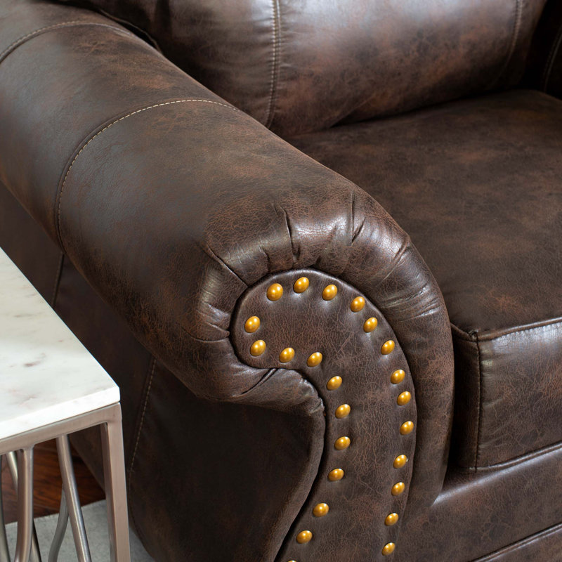 Chaise cloutée en similicuir, Espresso