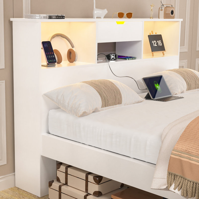 Tête de lit grand, tête de lit avec tablette de rangement pour lit double, tête de lit bibliothèque élégante avec station de charge et lumières à DEL, tête de lit grand en bois d'ingénierie, tête de lit silencieuse