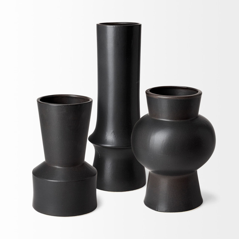 Matte Black Trumpet Ceramic Decorative Table Vase