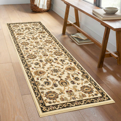 Tapis classique 2 pi 7 po X 3 en polypropylène crème avec une élégance intemporelle pour une maison chaleureuse