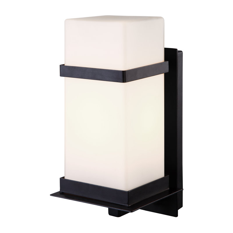 Gonde Wall Light
