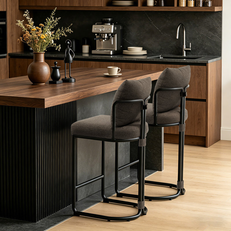 Tabouret de comptoir de 26 po avec dossier et structure en métal Cindina, chaises de bar rembourrées modernes pour îlot de cuisine