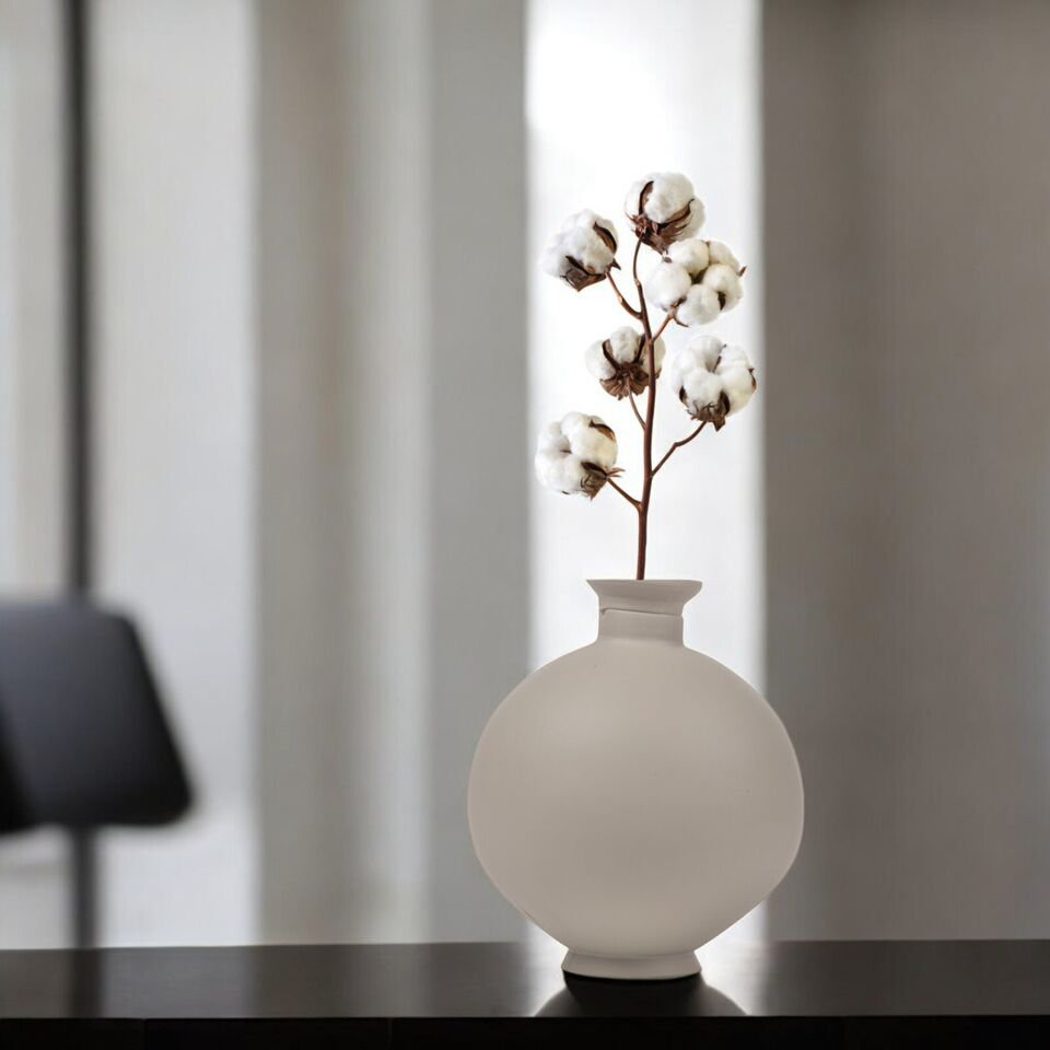 Aaidah Glass Decorative Urns & Jars