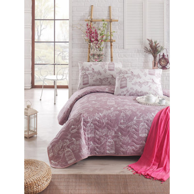 Granham No Pattern Bedspread with Pillowcases Included