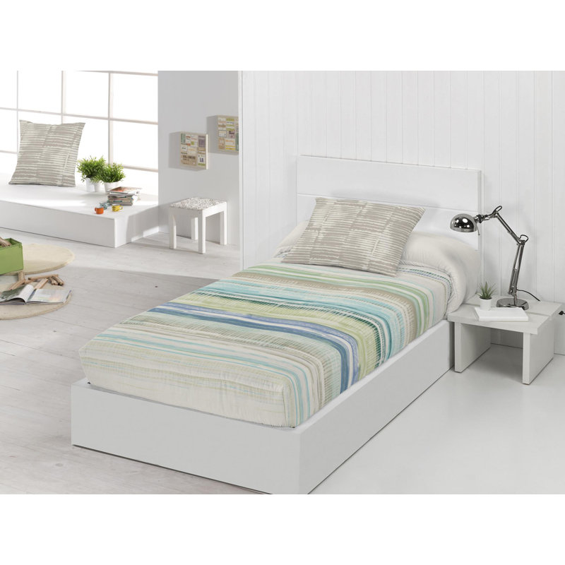 Mayflower Quilt, Blue, 160cm W x 240cm L