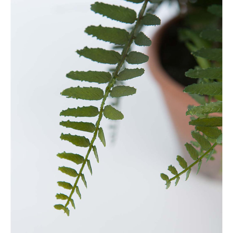 Fausse plante artificielle en pot