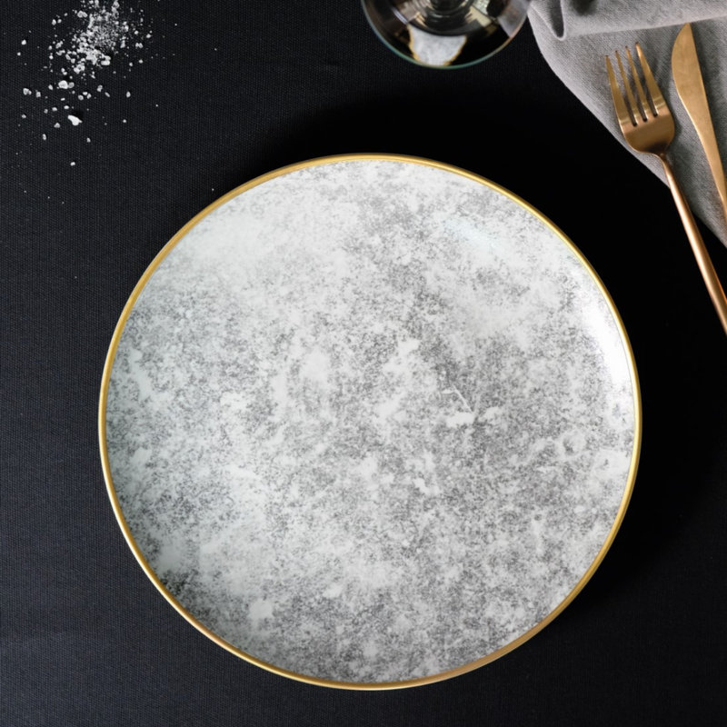 Trivia Dinner Plate