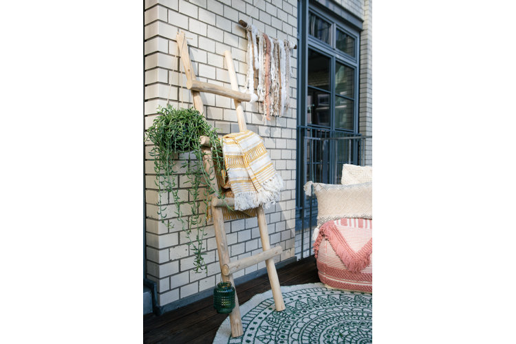 Small balcony decoration ideas
