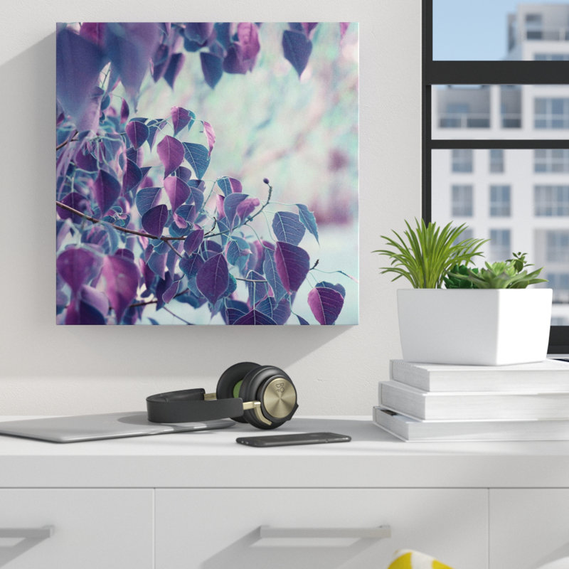 « summer pensées », reproduction de photo sur toile tendue, H 18 po x l 18 po x P 2 po