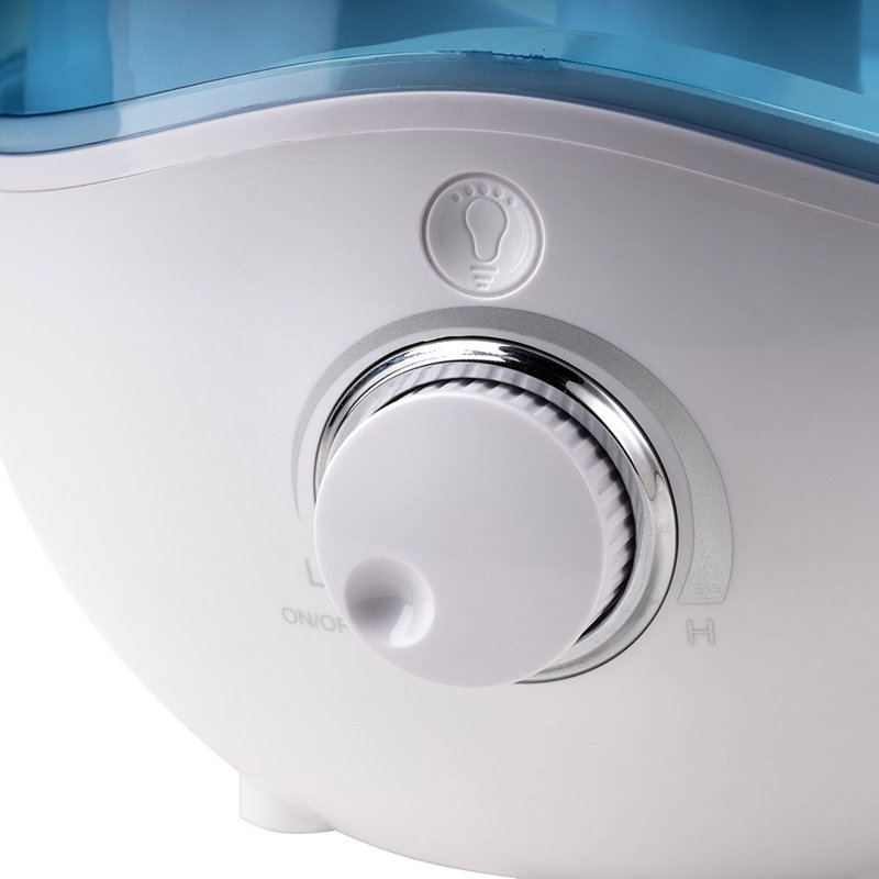 Lasko 0.74 Gallons Cool Mist Ultrasonic Tabletop Humidifier for 320 Cubic Feet