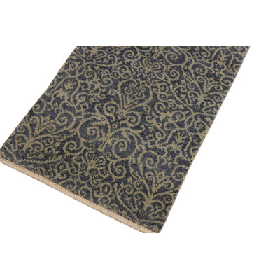 Tapis de couloir gris / brun en laine noué à la main 2 pi 6 po x 8 pi 1 po Madeenah Ikat