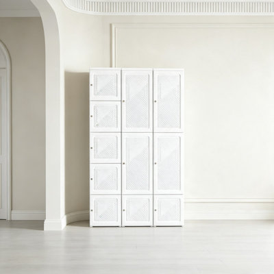 Large garde-robe pliante moderne en polypropylène blanc avec portes magnétiques et tringle pour l'organisation des vêtements de chambre