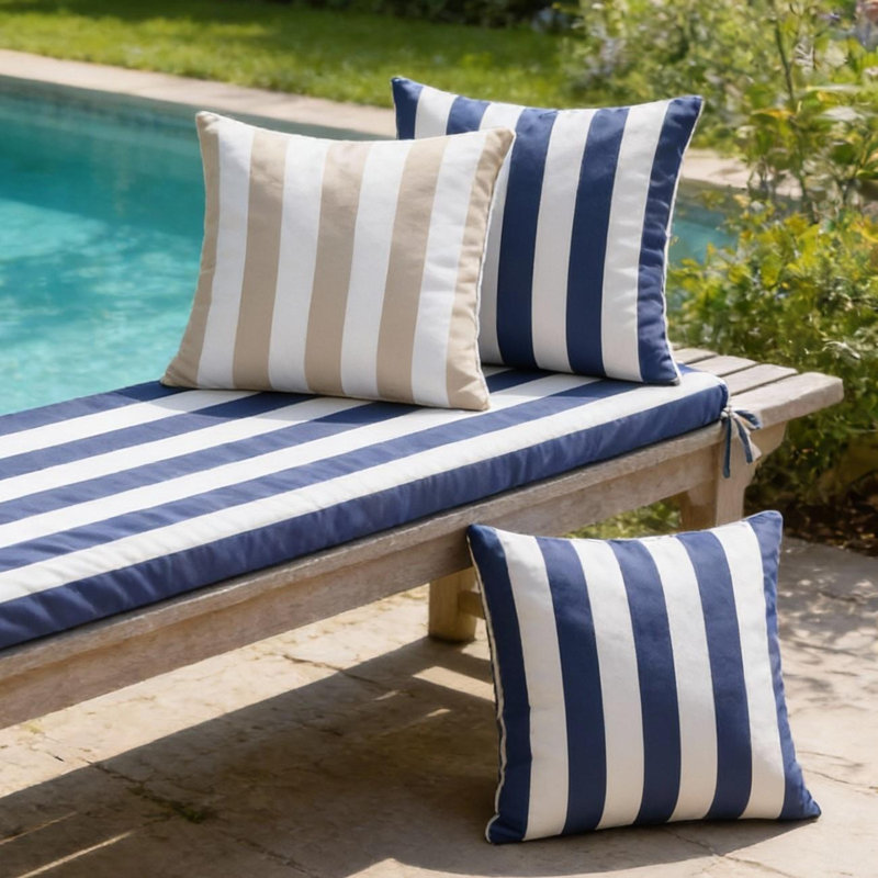 Indoor / Outdoor Square Cushion, Square 45cm, Beige/White