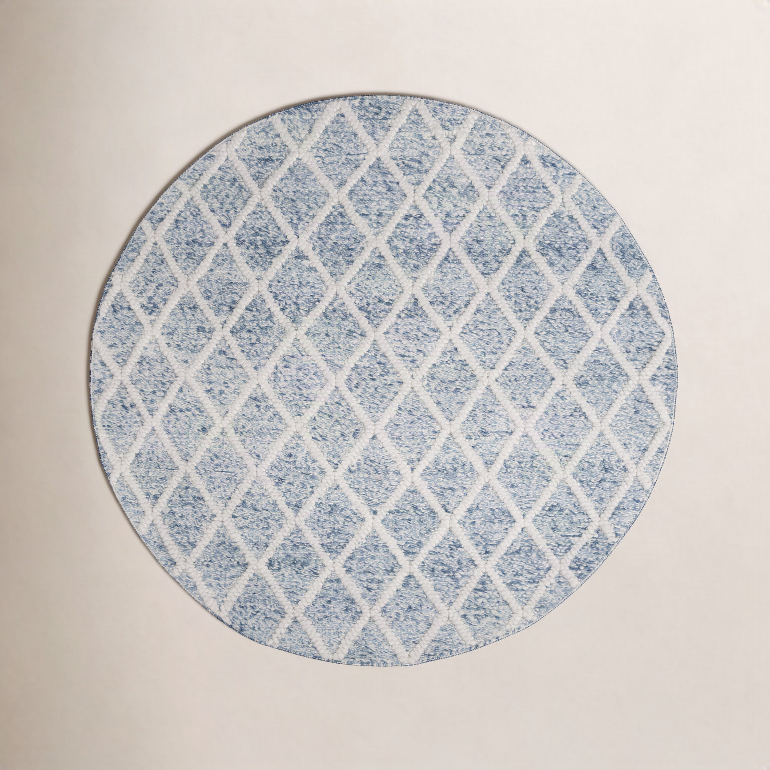 Russo Ivory Blue Hand-Woven Flatweave Rug, Round 6'