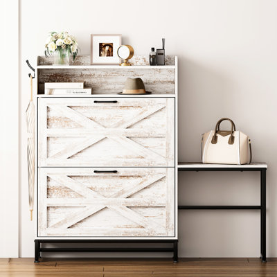 Rangement à chaussures pour l'entrée: blanc, design rétro avec caractéristiques et objets décoratifs Armoire blanche - Étagères réglables polyvalentes pour espace de vie principal