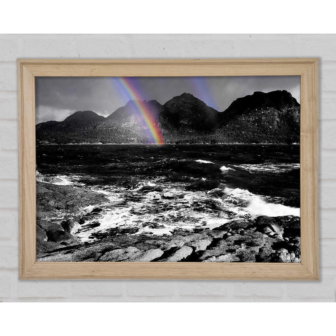 Regenbogen Ozean Berge B N W Gerahmter Druck