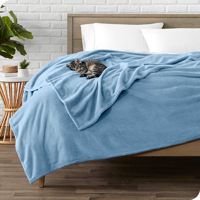 Coronet Blue Full/Queen Luxurious Fleece & Wool Blend Blanket