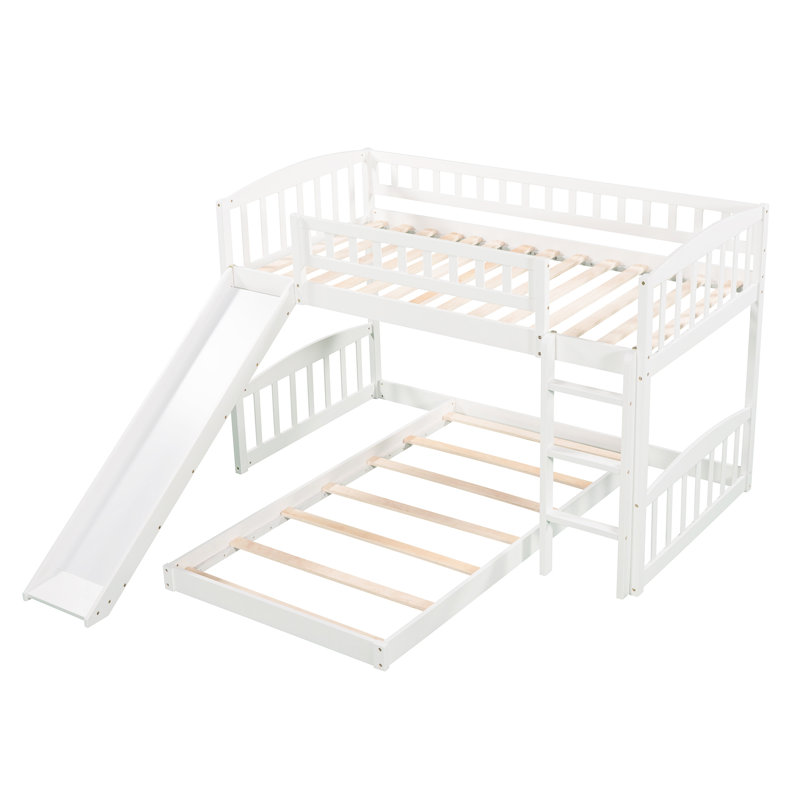 Lit simple superposé au-dessus en blanc, équipé d'une glissade et d'un côté, structure en pin massif, peu encombrant pour la maison, style gris, lit à 18 lattes de soutien, structure à finition blanche, chambres à coucher efficaces,