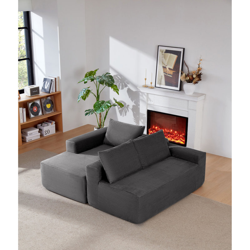 Canapé modulaire moderne gris avec sièges profonds pour la famille