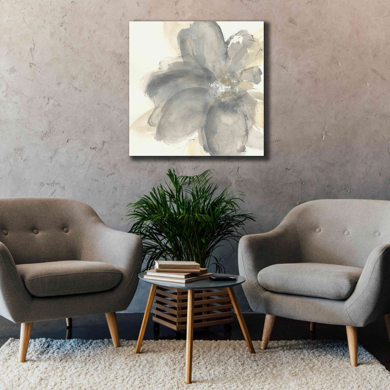 «Floral Gray I» par Chris Paschke, estampe numérique sur toile, H 37 po x l 37 po x P 1,5 po