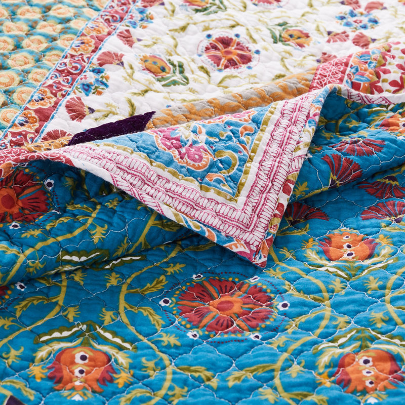 Greenland Home Fashions Thalia Tango Bohemian Medallion Floral Patchwork 3-Piece Queen Size Bedspread Set 110"x118" with 2 Standard Shams