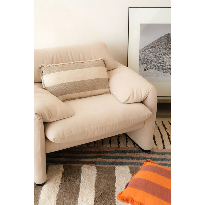 Lignes de coussin rectangulaires brunes