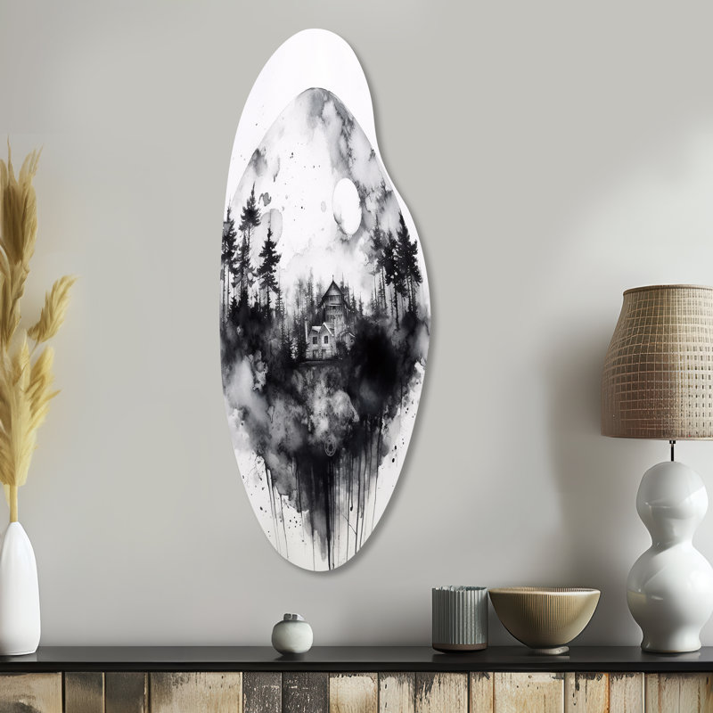 Art mural asymétrique en métal Cabin Solitude, H 38 po x l 15 po