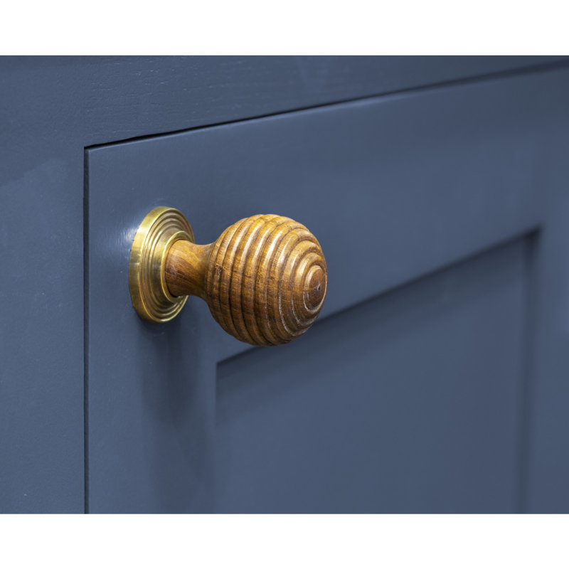 Beehive 35mm Diameter Round Knob, Rosewood/Aged Brass